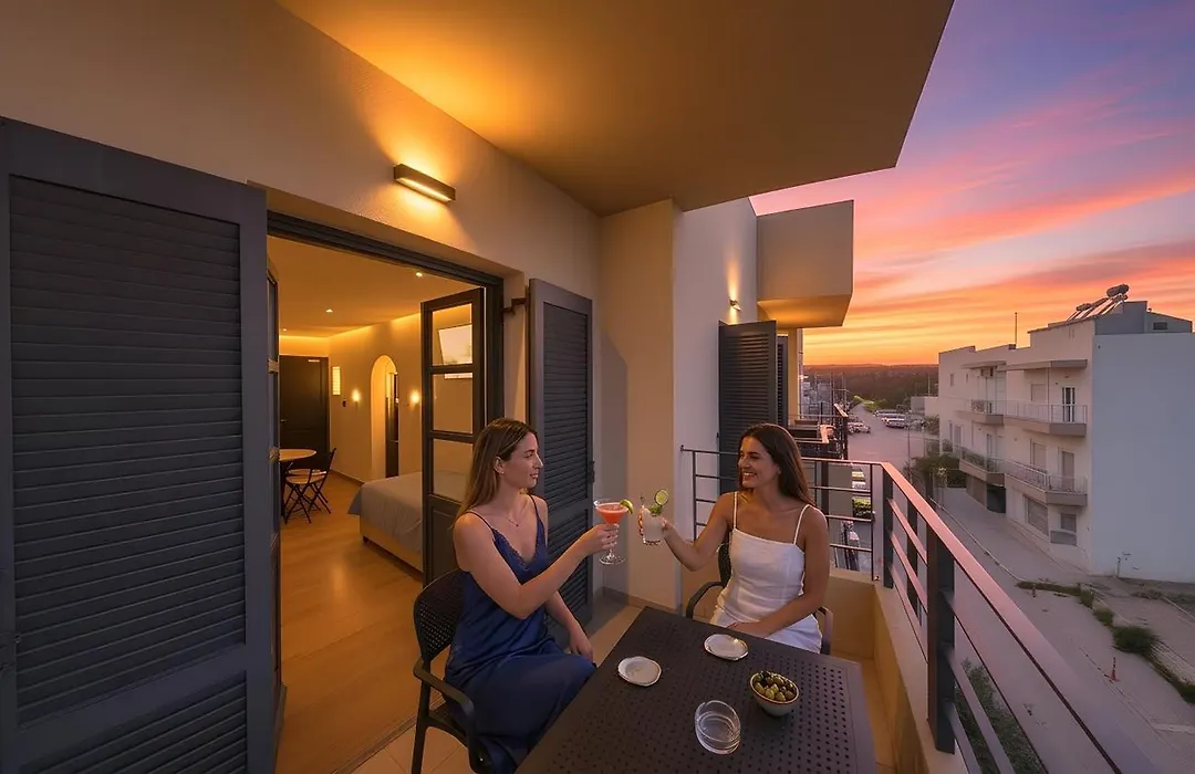 Villa Margarita Suites-1